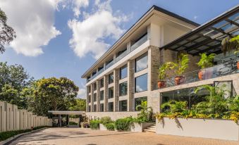 Kwetu Nairobi, Curio Collection by Hilton