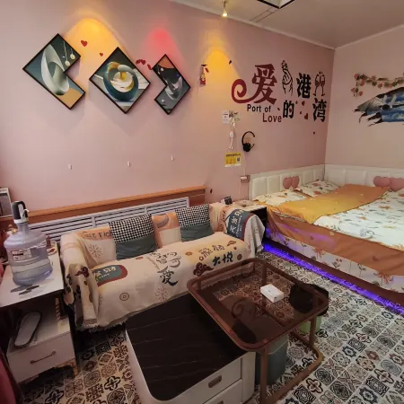 Huining Zero Distance Homestay