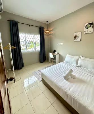Ang Lee Holiday Home 2 - Bungalows