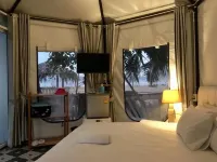 Mook Montra Resort Seafront Hotels in Koh Mook