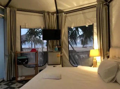 Mook Montra Resort Seafront Hotels near Emerald Cave