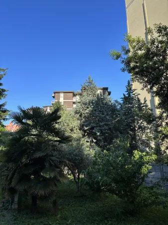 CiaoMi Отели рядом с достопримечательностью «Monumento Ai Carabinieri»