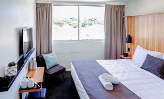 No. 9 Hotel