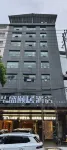 Jiabainian Hotel (Wuyi Square) Các khách sạn gần Sanxiang Mingzhu Yunsen Commercial City (Qunying North Road)