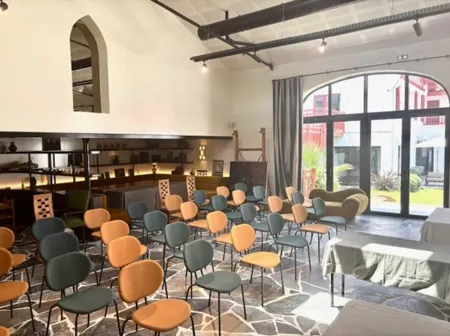 Hôtel Kemaris Отели рядом с достопримечательностью «Port des pêcheurs à Biarritz»