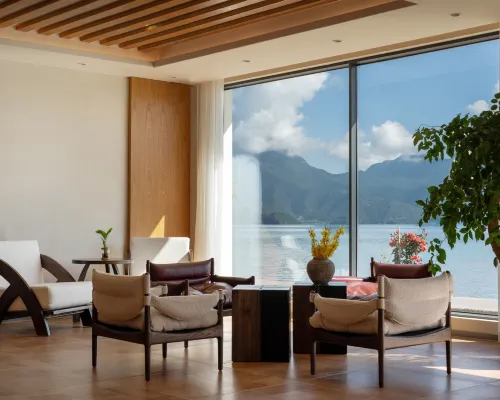 Lutu Hotel فنادق في نينغ لانغ