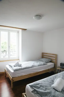 Nimbuzzz Apartments Hotels near هاردير كولم