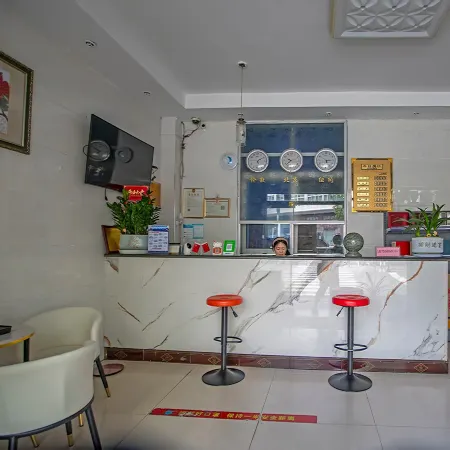 Taining Friendship Business Hotel
