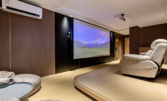 Yasheman Hotel (Tianmen Luyu Plaza)