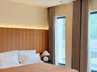 Xinglong Lizike S Homestay
