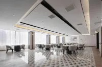 LANOU INTERNATIONAL Hotel (Nanyang Zhenping)