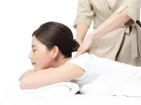Xana Hotelle (Shenzhen Luohu Dongmen  Yitian Holiday Plaza Hotel） - spa