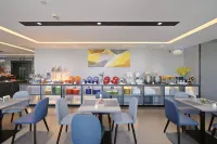 Homeinn Selected Hotel (Foshan Zumiao Lingnan Tiandi Hotel) - Bintang 3