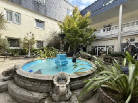 Durrant House Hotel のホテル