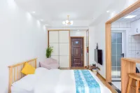 Manju Homestay (Liuye Lake Daxiaohe Street)