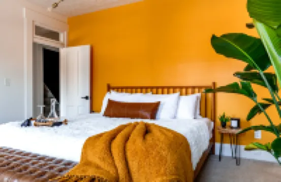 Convention - King Bed - Short North - Free Parking