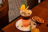 Dalian Jinse Sea View Art Homestay (Xinghai Square Branch) - พร้อมอาหารเช้า