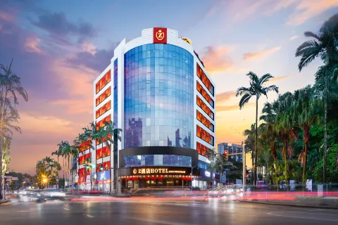 Z Hotel | Sky Secret VISTA (Mangshi Tree-wrapped Pagoda Scenic Spot)