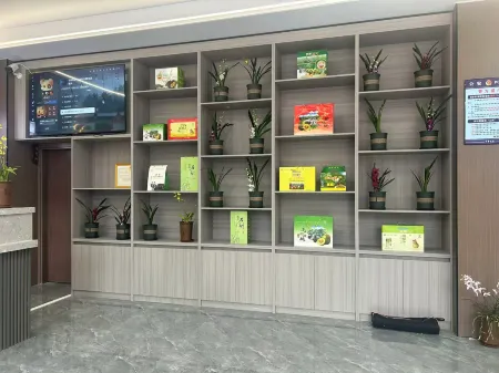 Leye Youlan Qigu Hotel