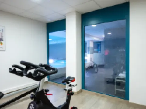 ネメア アパルトテル レジデンス ル ケ ヴィクトール トゥールのホテル