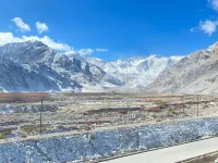 Yunxi Hotel Hotels in Pishan