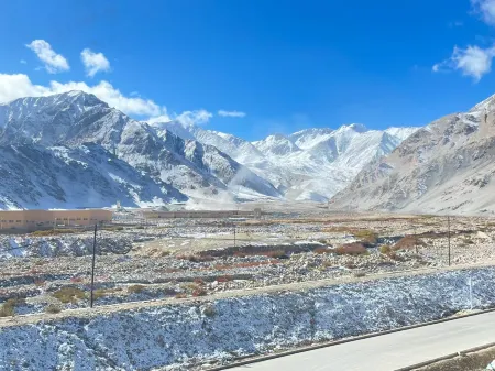 Yunxi Hotel Отели в г. Пишань