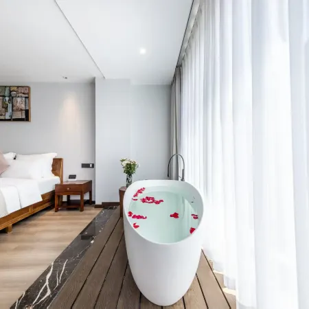 Chuxiong · Huanzhu Courtyard THE YI XANADU Fanyin Xishe Homestay (Yi Ancient Town Scenic Area) Отели в г. Чусион