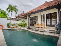 The Club Villas Seminyak Hotels near Laksmana