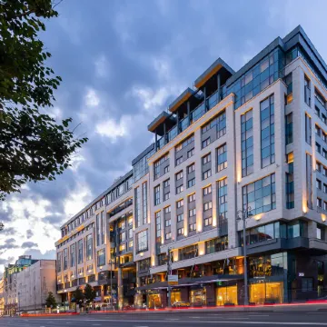 Continental Hotel (Континенталь)