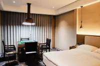 Huangmei Hanhua Hotel (Konglong Station) - 2-Star