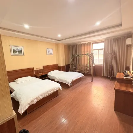Suining Central Hotel