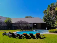 Cresta Thapama Hotel Hotel di 