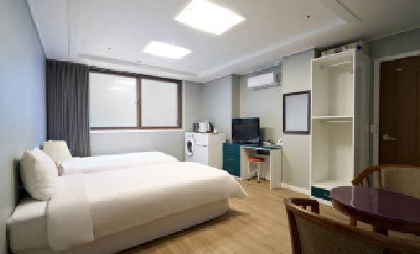 Yeongdeungpo VIP Hotel