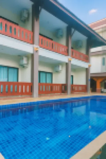 シーアナンプラ ホテル