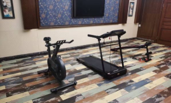 Yake Town Holiday Hotel