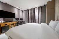 Dongtan Hotel Bella - Mountain view