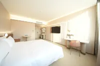 Hanting Hotel ((Home Inn Liaocheng Yanggu Shizilou Xicheng Road Branch)