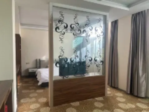 Qiangjun Hotel