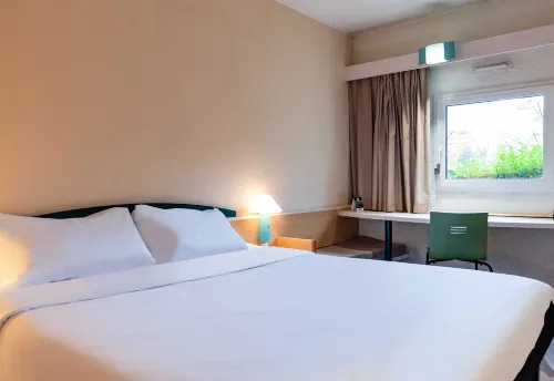 B&B HOTEL Grenoble Université 2 - 3-Star