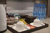 Hengfu Starworld Hotel - parking