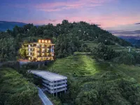 Zhenyue Smart Panoramic Homestay (Longji Rice Terraces Scenic Area)