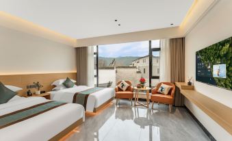 Zijingge Homestay (Hongwan Scenic Area Branch)