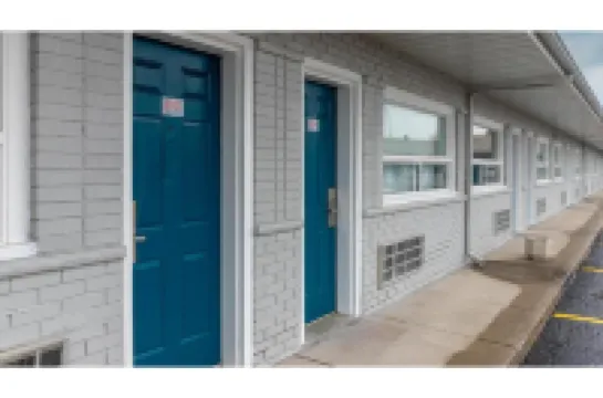 Motel 6 Cornwall, ON