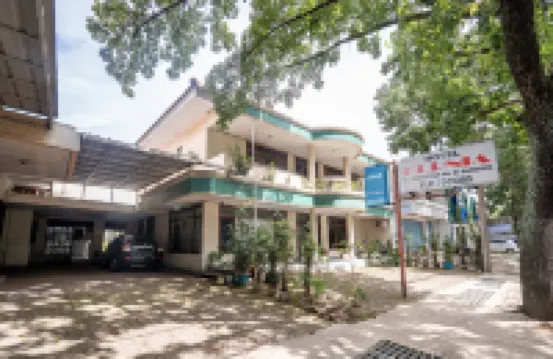 Rehat at Hotel Kurnia Karapitan