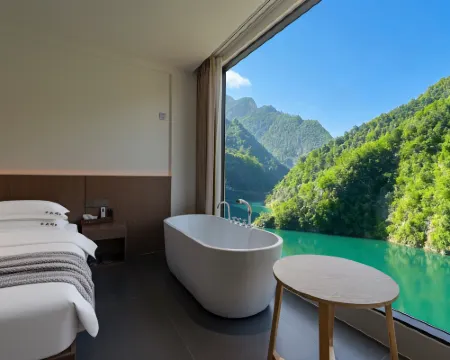 Shuiyunjian Homestay Hotel di Hefeng