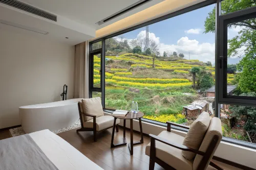 Tianyun Mountain House·Villa Xishanlinyumeisu (Huangling Scenic Area Branch)