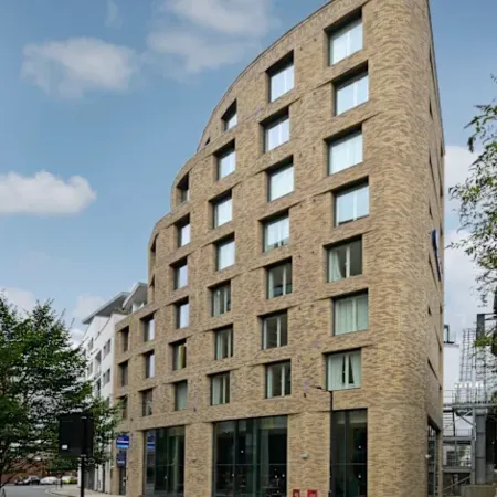 Travelodge London Bermondsey Отели рядом с достопримечательностью «Пекхэм»