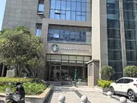 Wanjia International Hotel - parkir