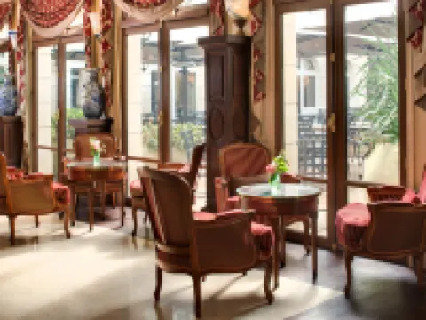 Auberge du Jeu de Paume Hotels in Oise