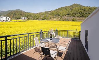 Floral Hotel·Xi like luxury wild hotel (Guling Scenic Area)